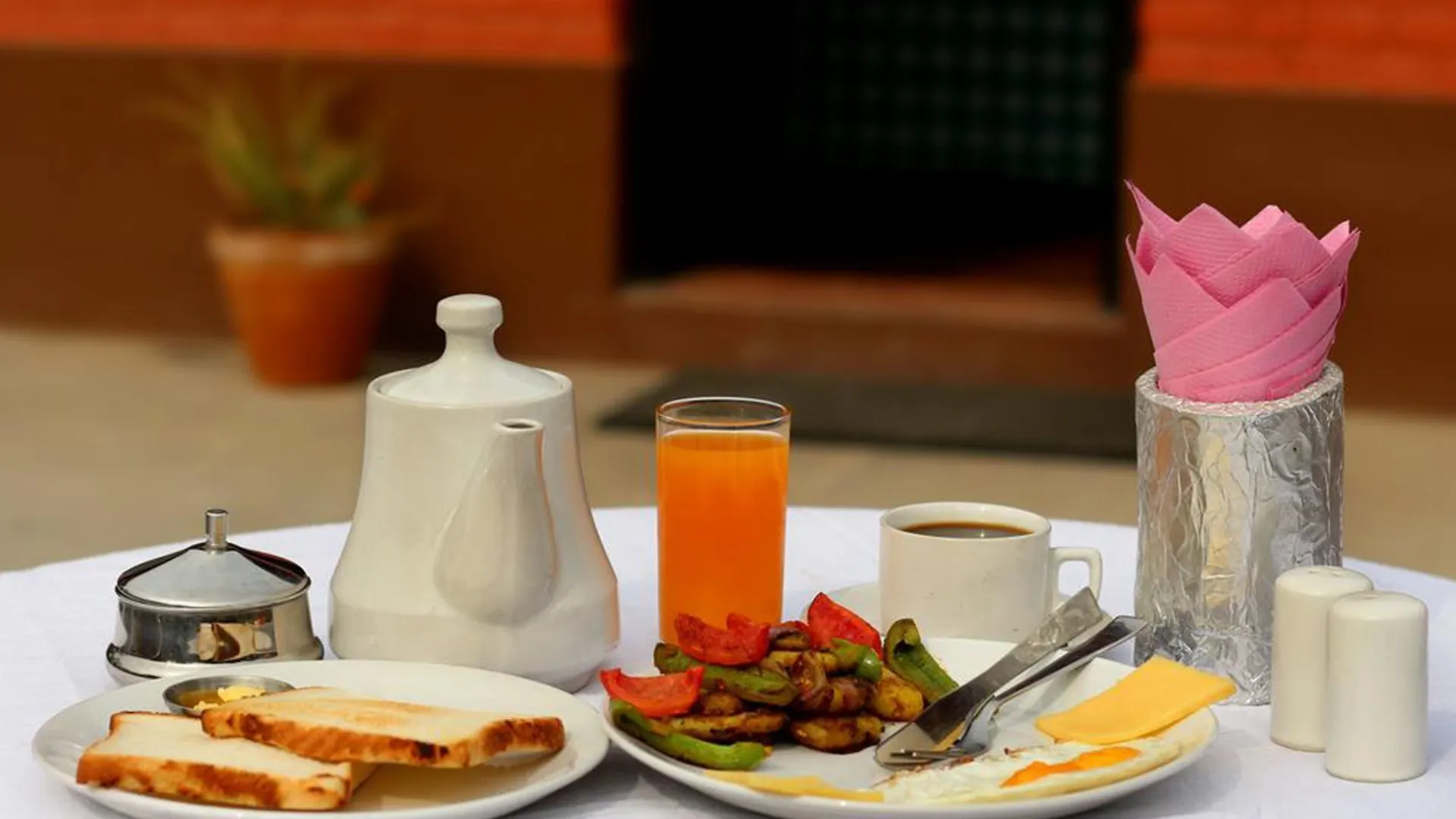 Hotel Bravo P. Ltd Kathmandu 3*,